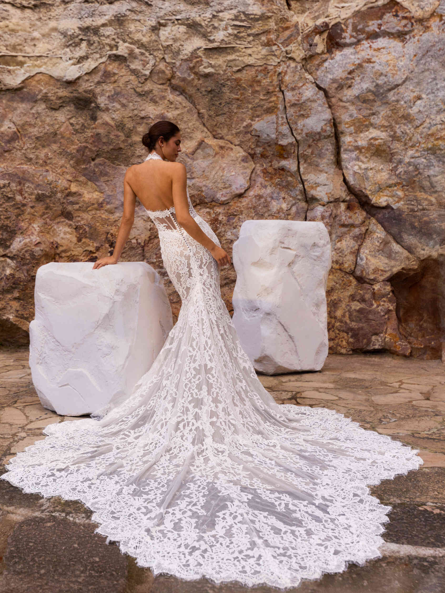 PRONOVIAS 2027